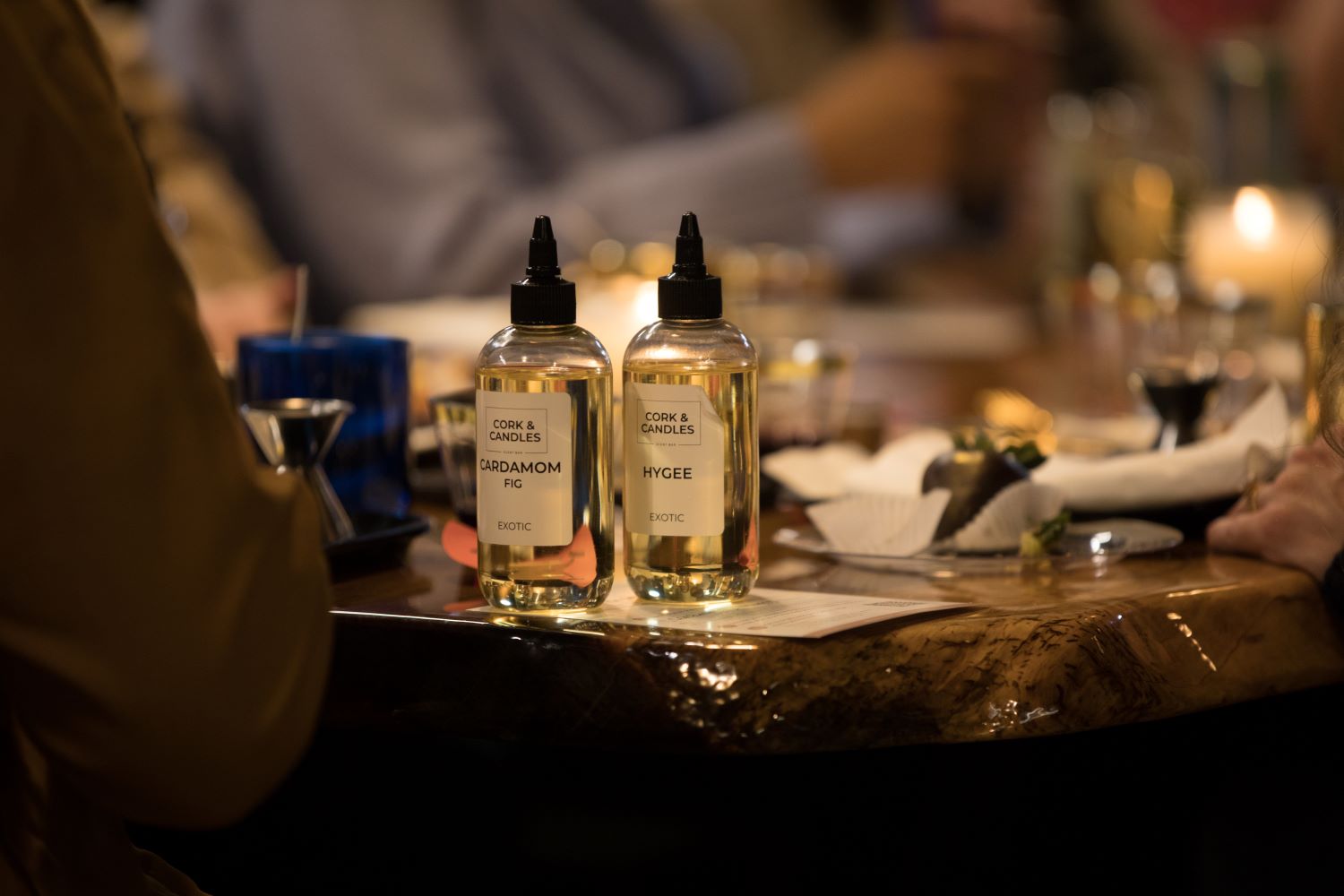 How to Pick Your Signature Scent at a Candle Bar